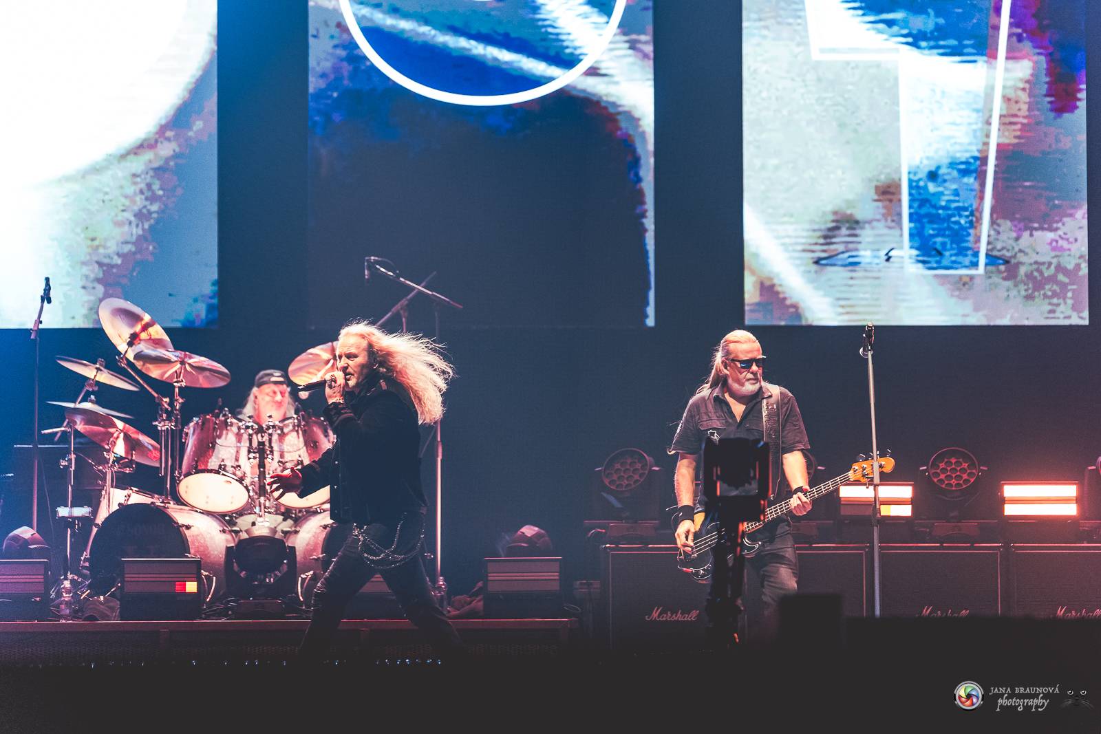 Kabát zatopil v Plzni pod kotlem, na zimním stadionu přehrál největší hity