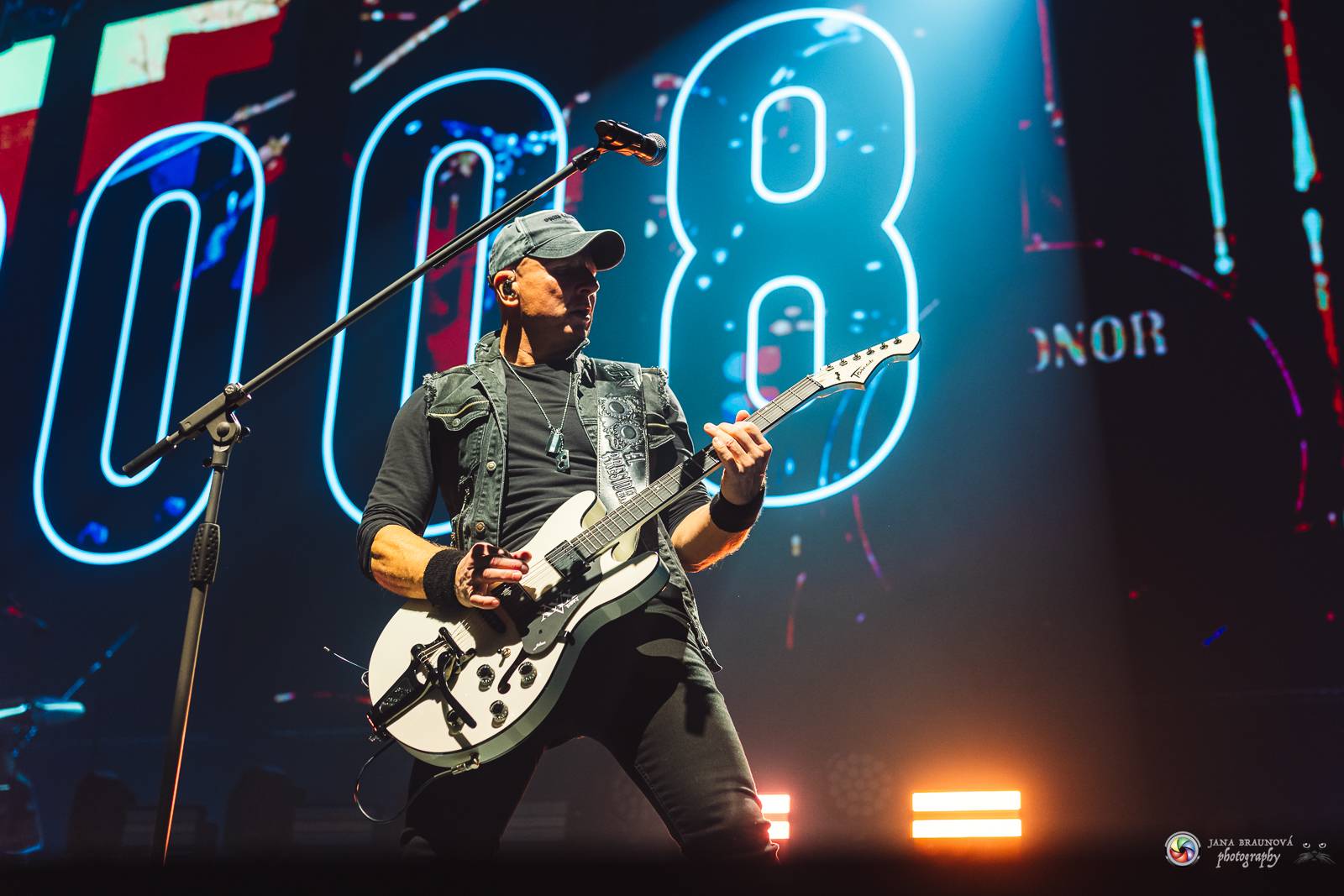 Kabát zatopil v Plzni pod kotlem, na zimním stadionu přehrál největší hity