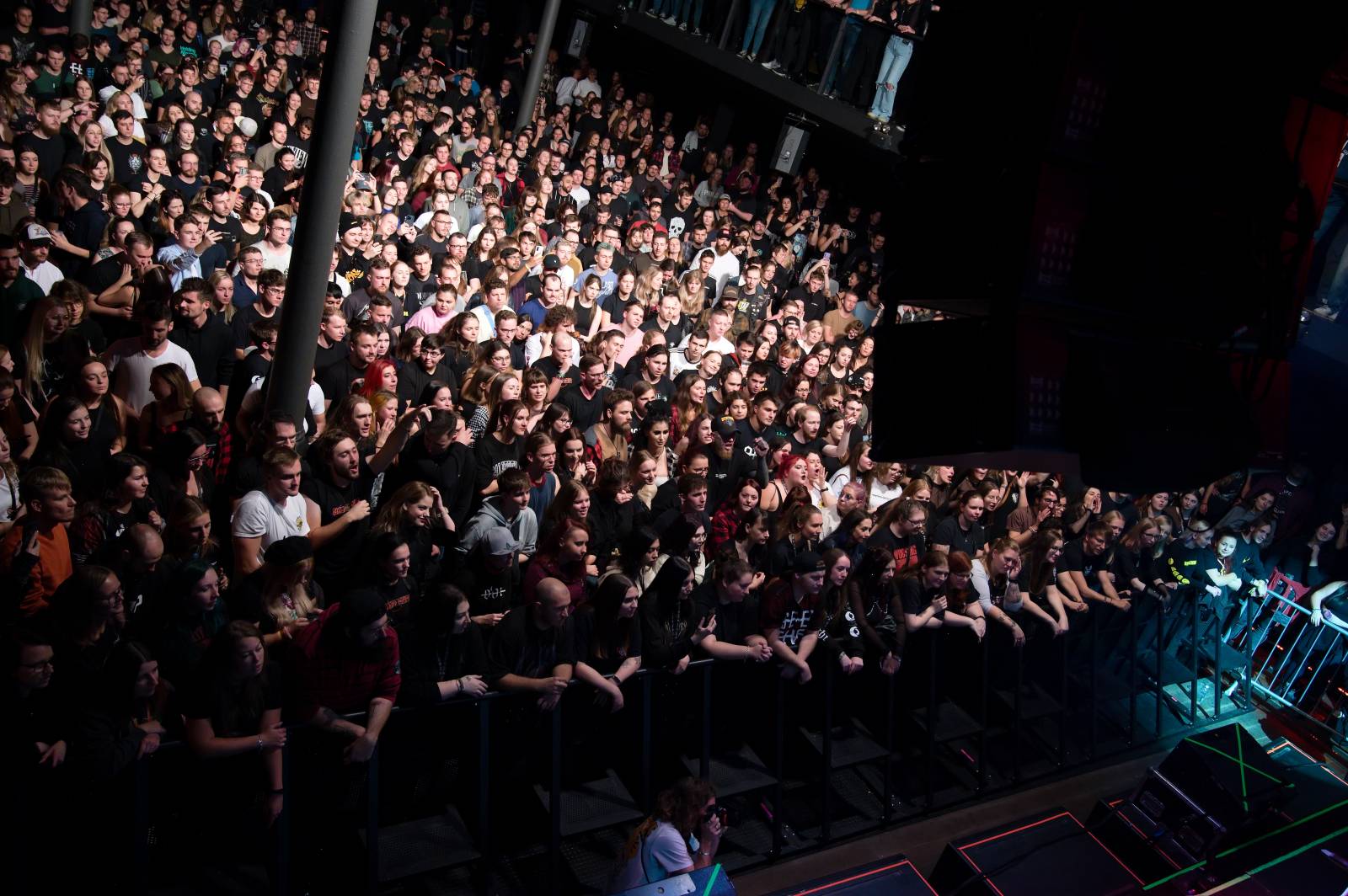 Our Last Night přehráli SaSaZu světové hity, předskakovali jim Normandie a Lifespark