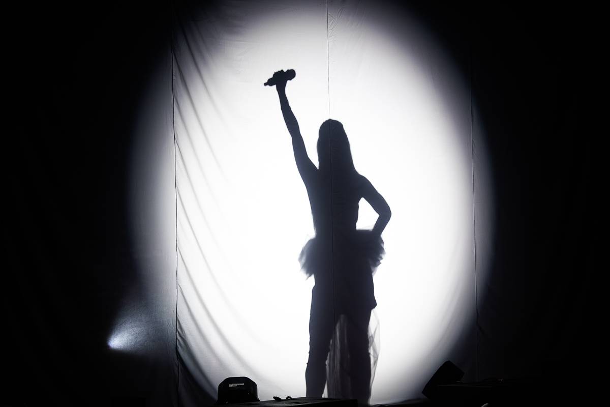 Jen růžová to může být. Tereza Mašková roztančila vyprodanou Lucernu