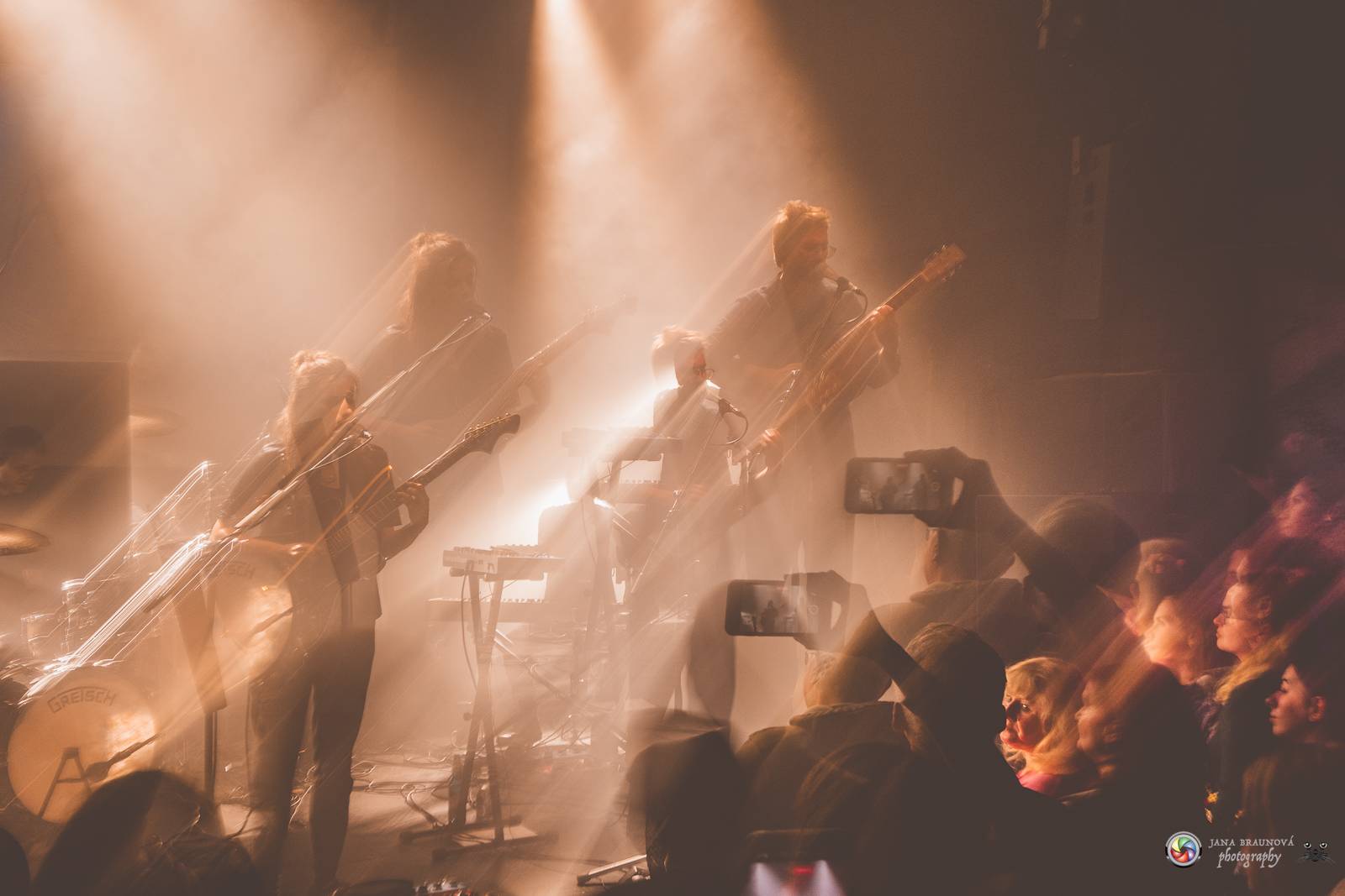 Teepee pokřtili v domovské Plzni nové album, předskakoval jim Šimon Bilina