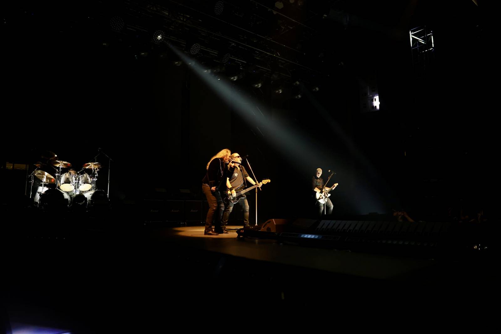 Kabát zavítal do Českých Budějovic, fanoušky bavil pyrotechnickými efekty