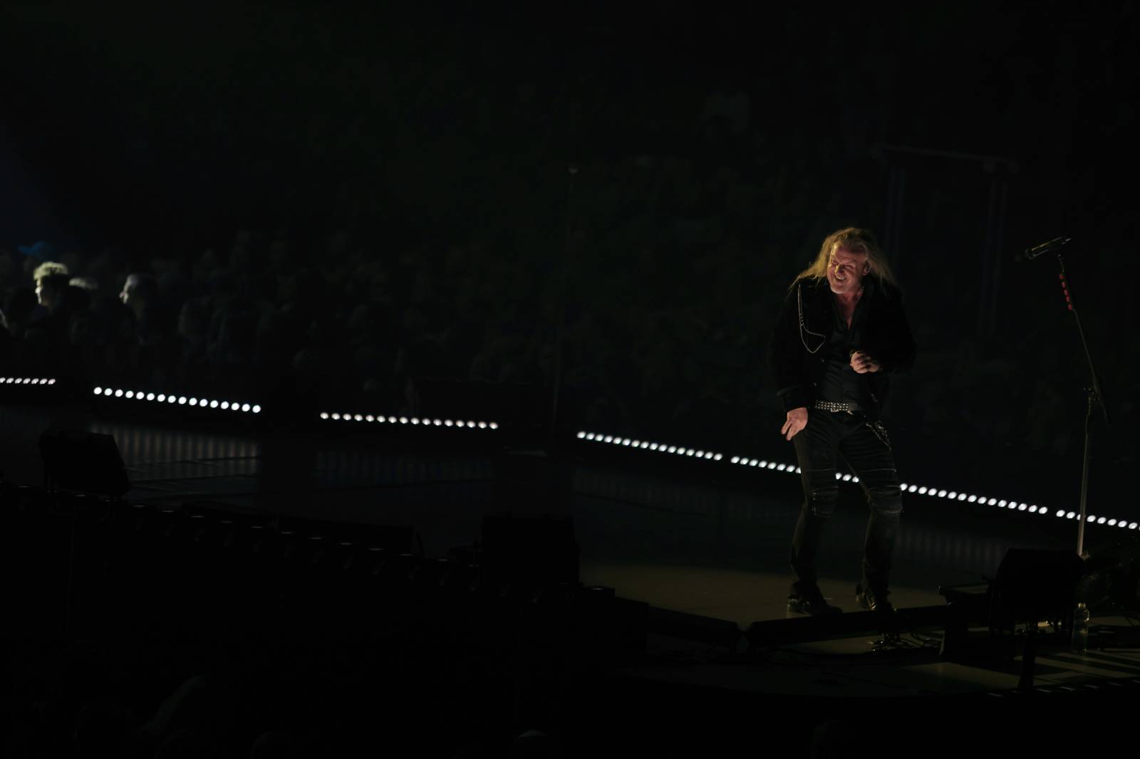 Kabát zavítal do Českých Budějovic, fanoušky bavil pyrotechnickými efekty