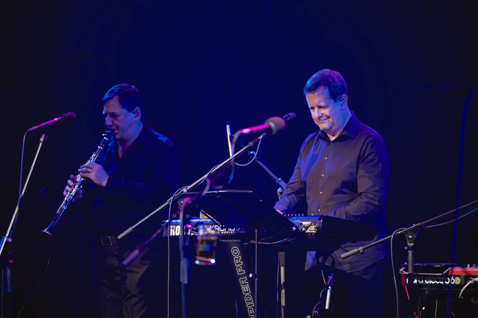 Jiří Pavlica s Hradišťanem a Javory se v Divadle Hybernia dočkali standing ovation 