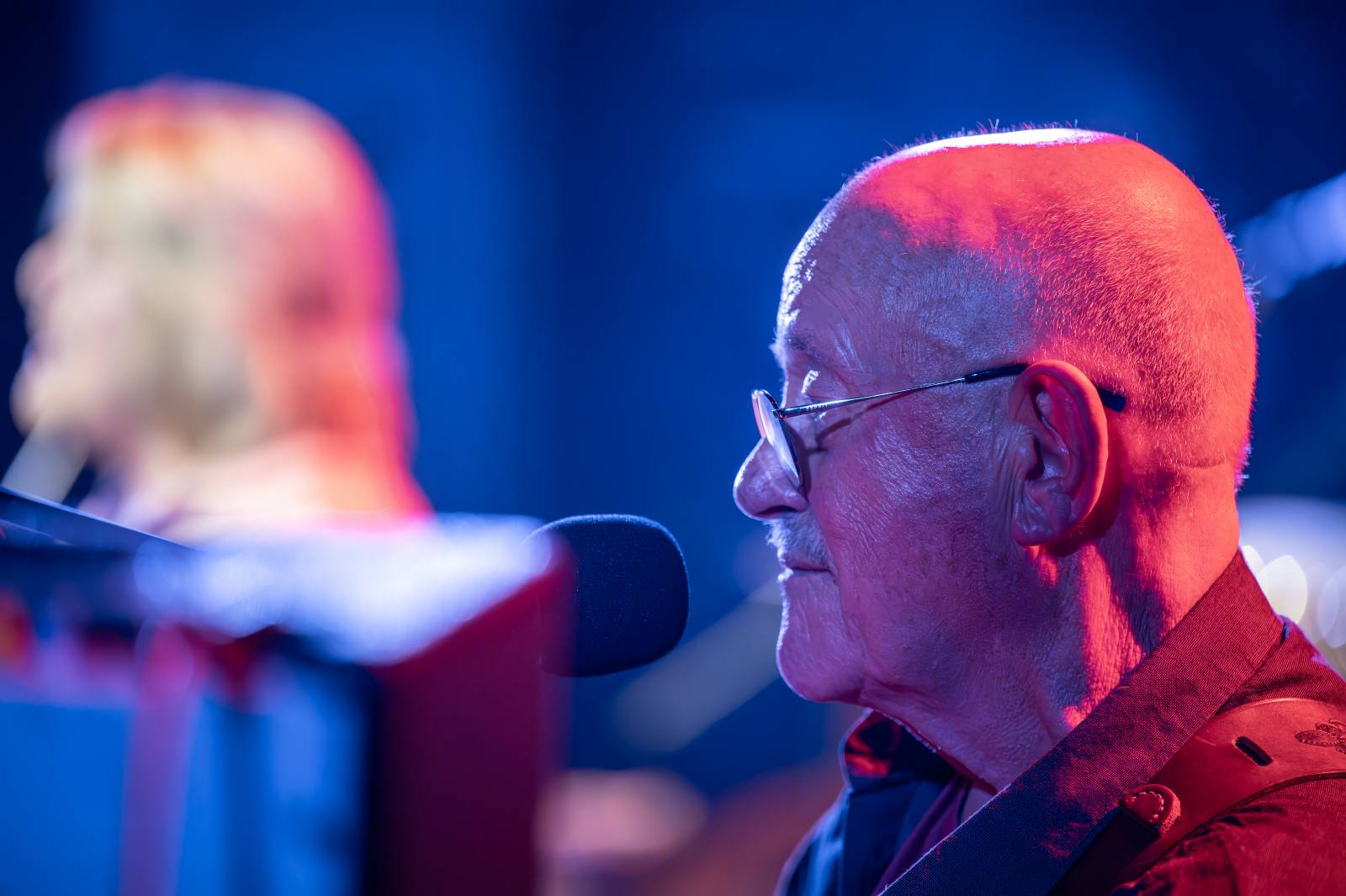 Jiří Pavlica s Hradišťanem a Javory se v Divadle Hybernia dočkali standing ovation 