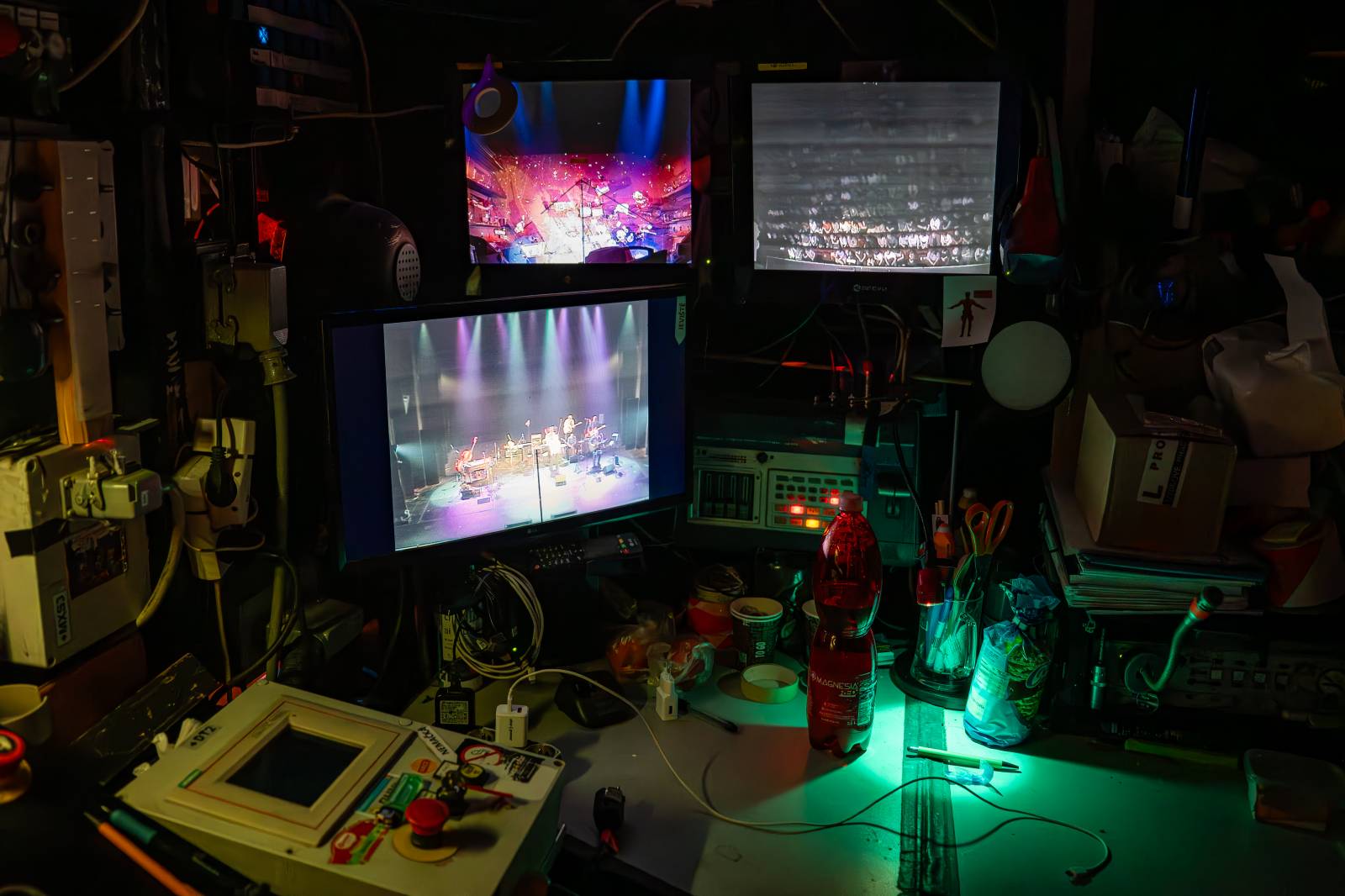 Jiří Pavlica s Hradišťanem a Javory se v Divadle Hybernia dočkali standing ovation 