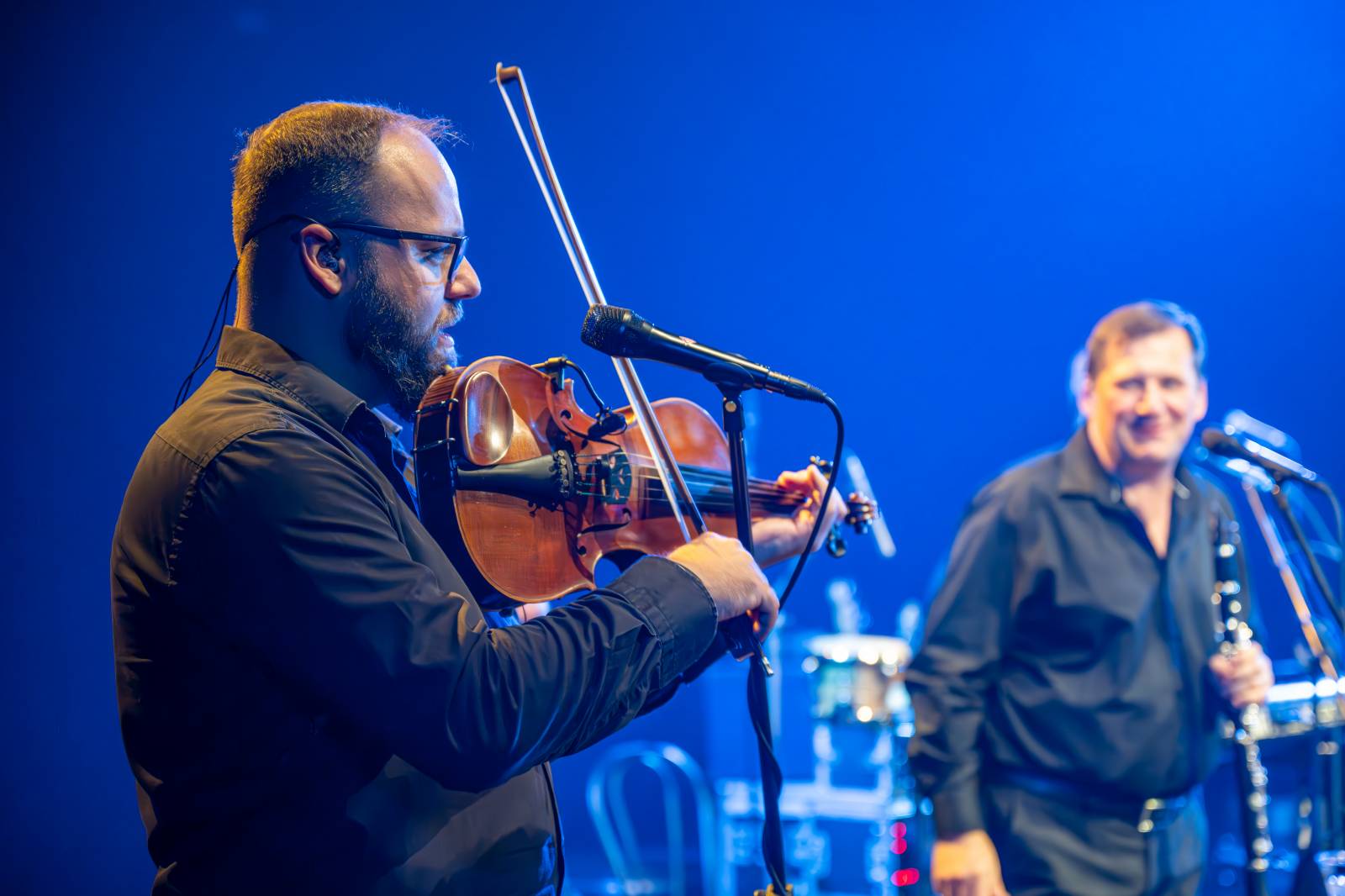 Jiří Pavlica s Hradišťanem a Javory se v Divadle Hybernia dočkali standing ovation 