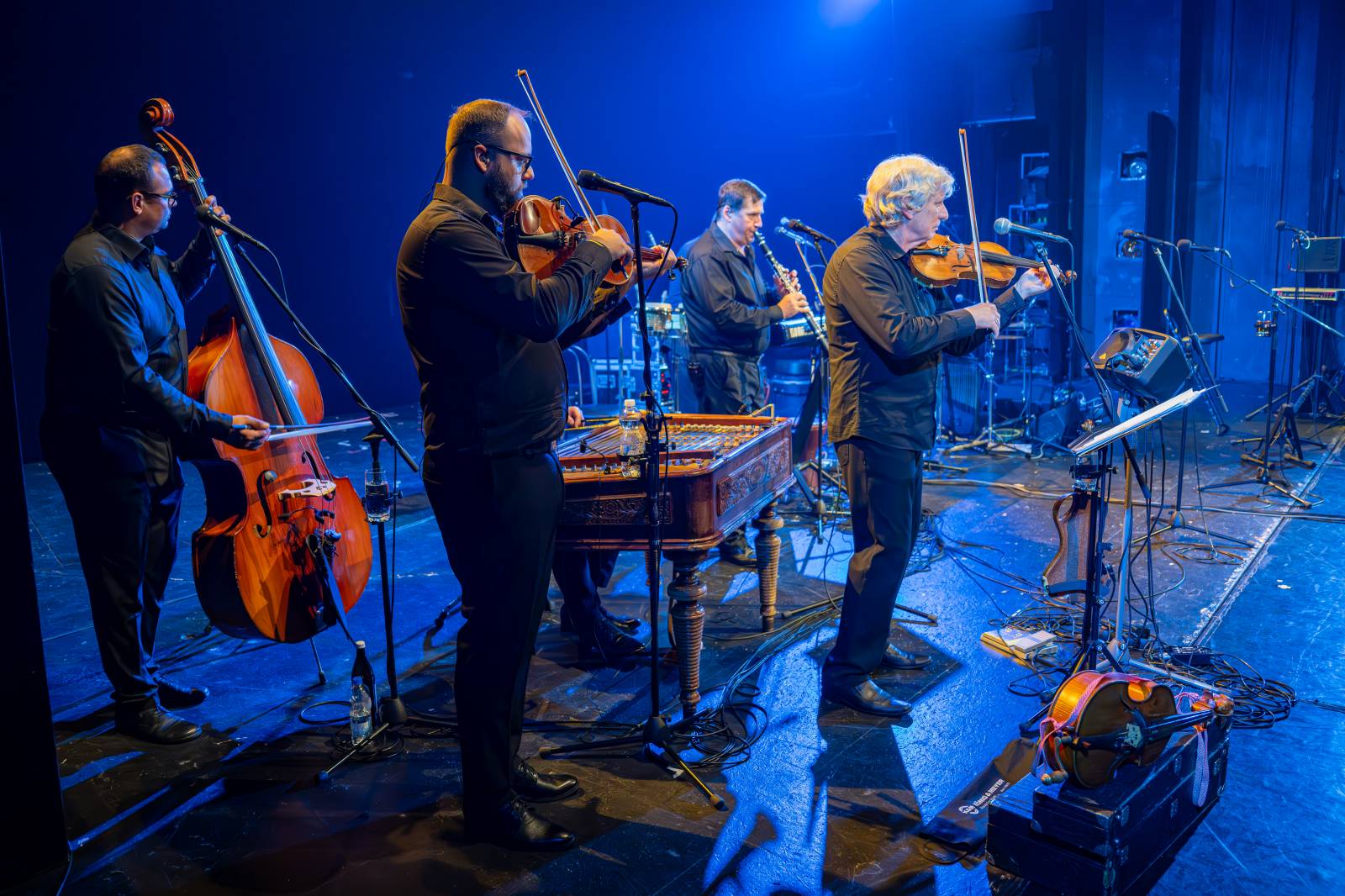 Jiří Pavlica s Hradišťanem a Javory se v Divadle Hybernia dočkali standing ovation 