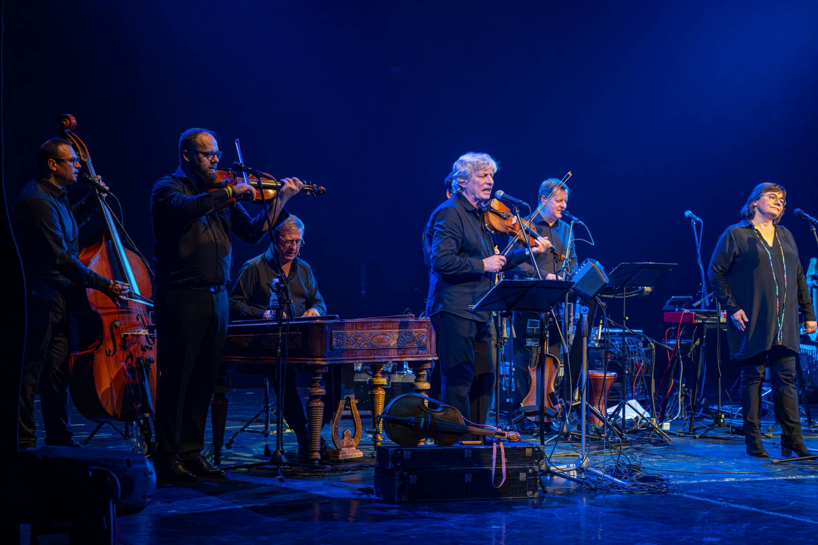 Jiří Pavlica s Hradišťanem a Javory se v Divadle Hybernia dočkali standing ovation 