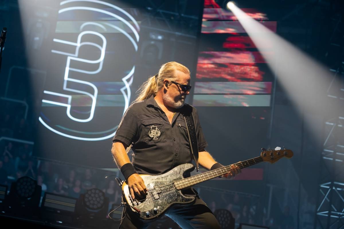 Po čertech velký turné neminulo ani Brno. Kabát s fanoušky oslavil 35 let na scéně