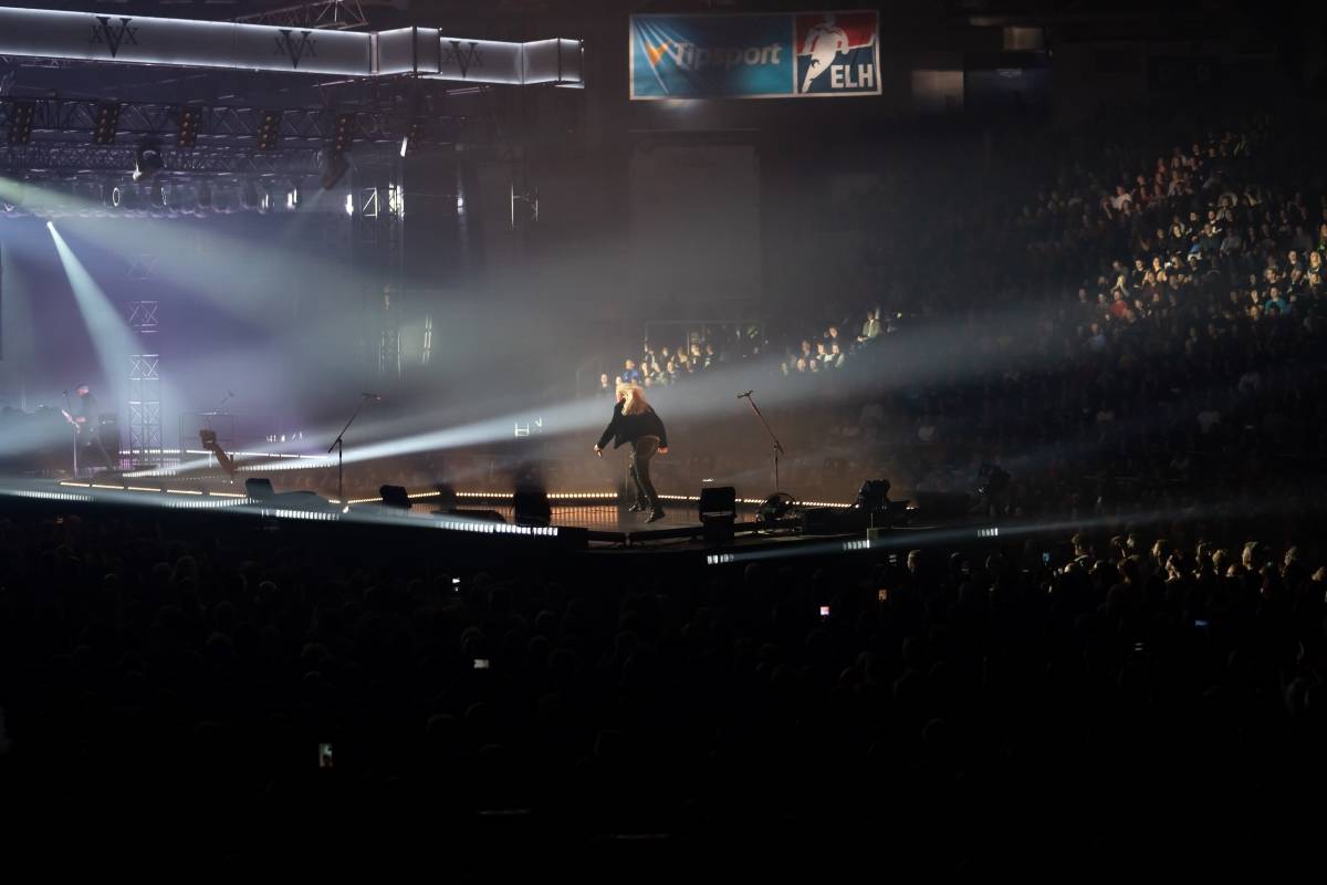 Po čertech velký turné neminulo ani Brno. Kabát s fanoušky oslavil 35 let na scéně