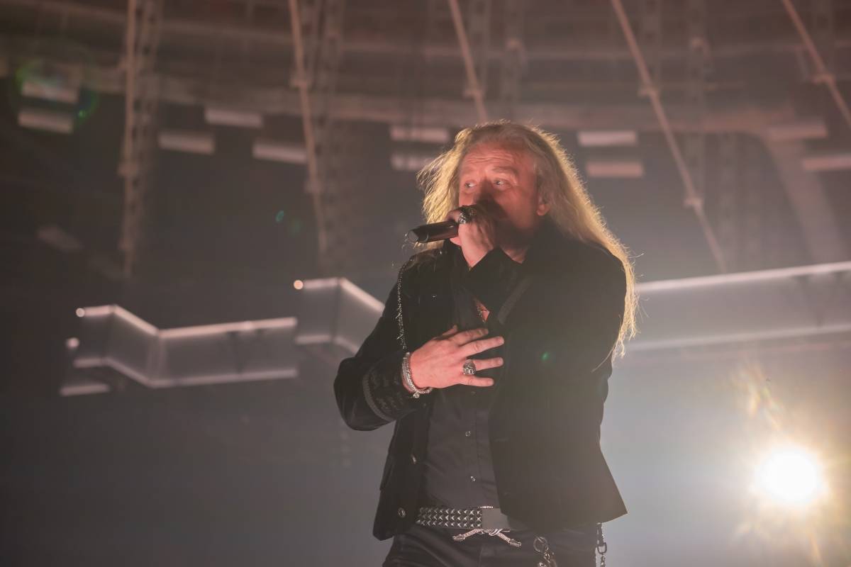 Po čertech velký turné neminulo ani Brno. Kabát s fanoušky oslavil 35 let na scéně