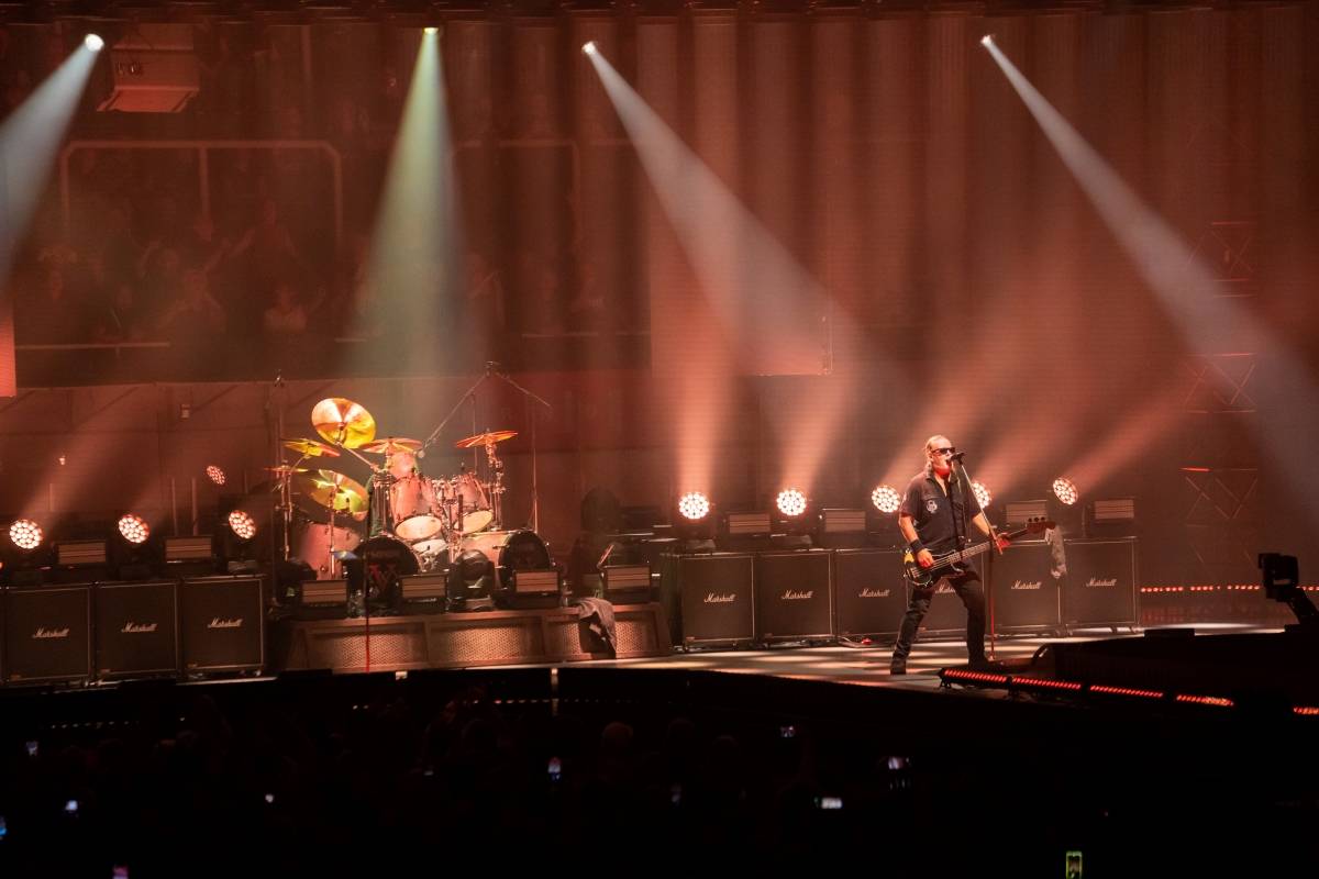 Po čertech velký turné neminulo ani Brno. Kabát s fanoušky oslavil 35 let na scéně