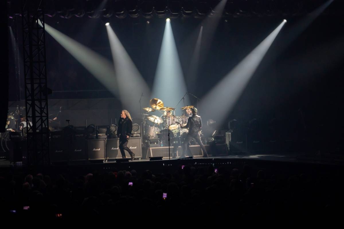 Po čertech velký turné neminulo ani Brno. Kabát s fanoušky oslavil 35 let na scéně