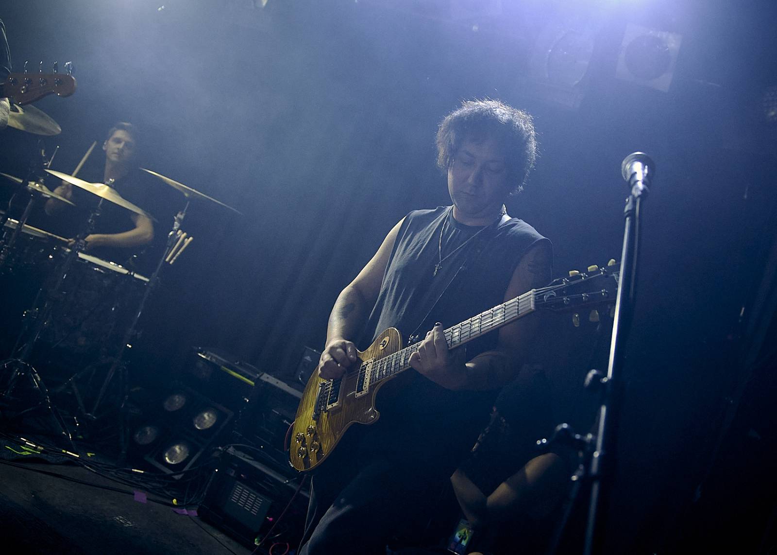 Des Rocs ukázal Praze, jak se hraje rokenrol. Předskakovali mu Pistols at Dawn a Moon Fever