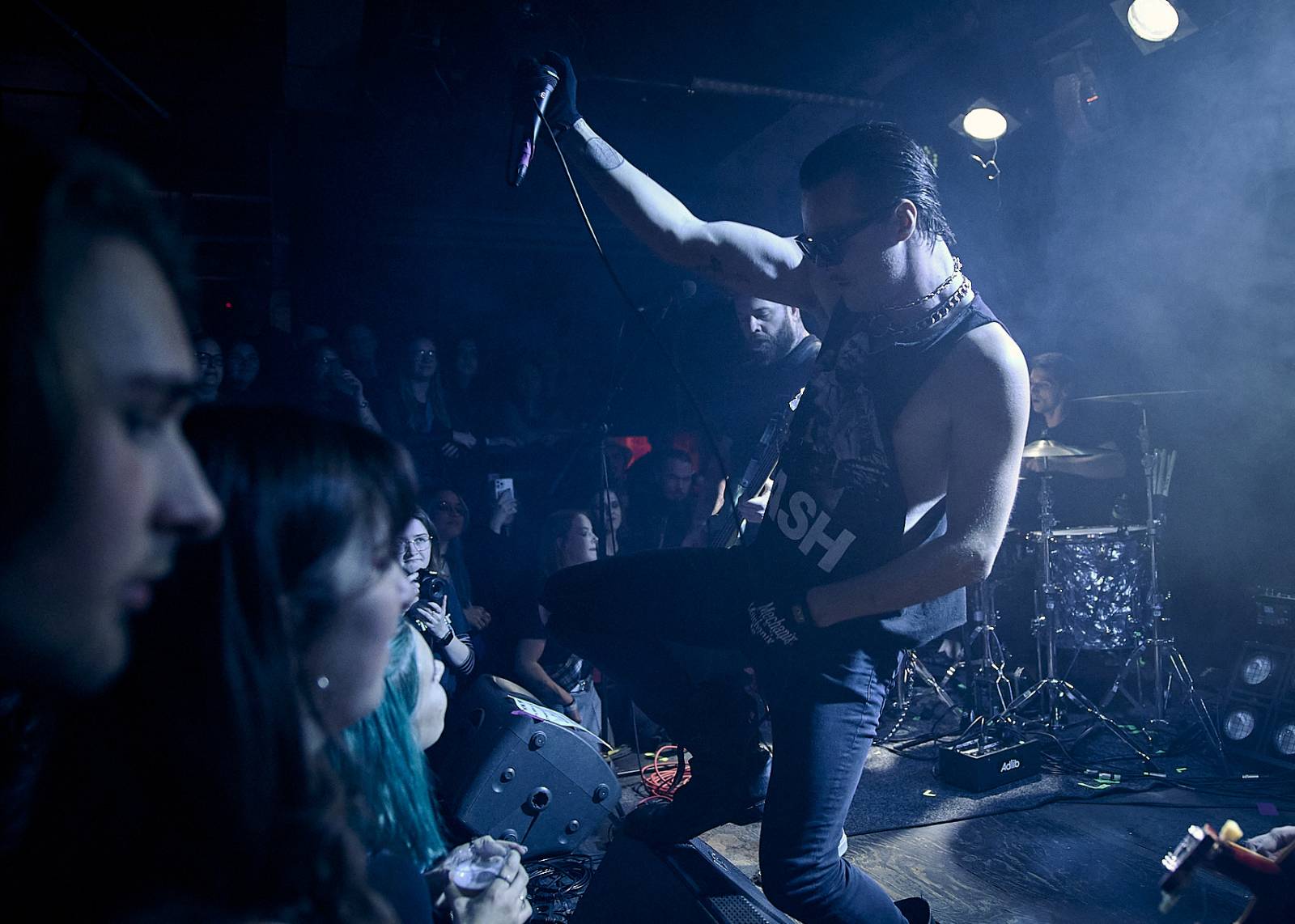 Des Rocs ukázal Praze, jak se hraje rokenrol. Předskakovali mu Pistols at Dawn a Moon Fever