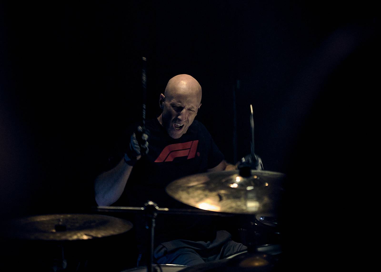 Des Rocs ukázal Praze, jak se hraje rokenrol. Předskakovali mu Pistols at Dawn a Moon Fever