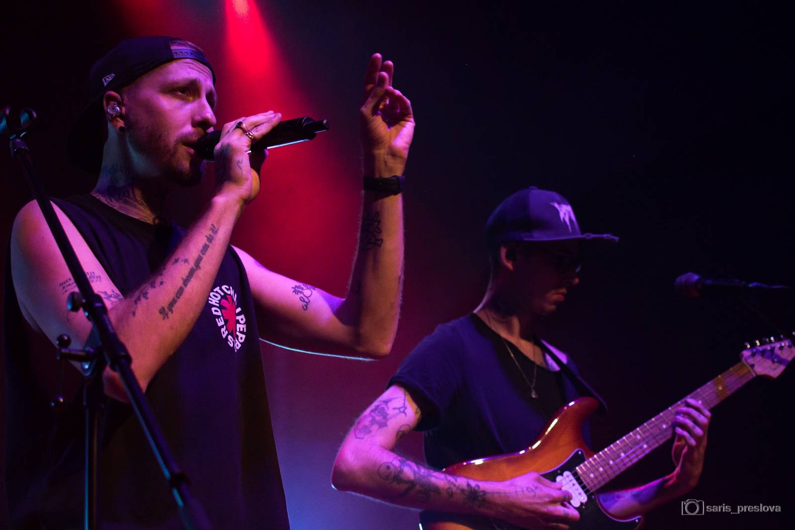 Pekař zavítal na svém turné do Plzně, fanouškům zodpověděl zvídavé otázky