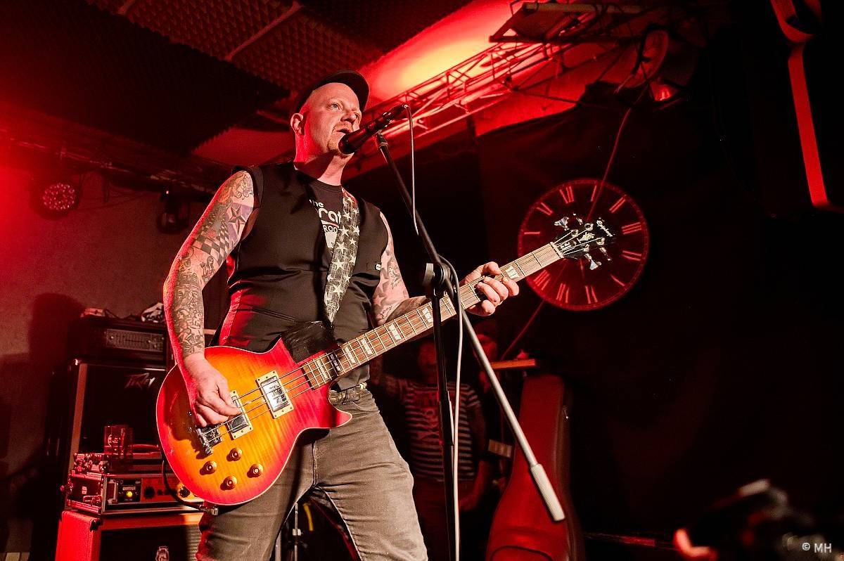 God Save the Punk! The Fialky a SPS dorazili na společném turné do Plzně