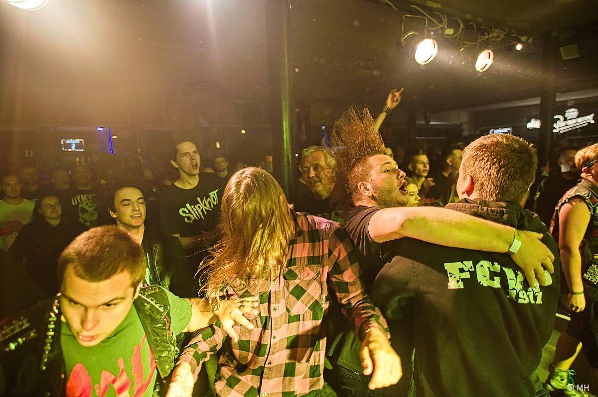 God Save the Punk! The Fialky a SPS dorazili na společném turné do Plzně