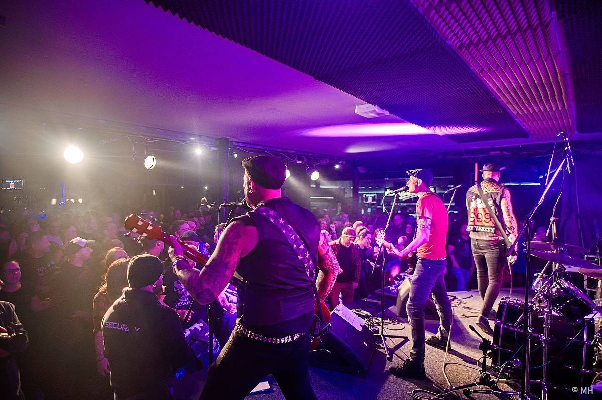 God Save the Punk! The Fialky a SPS dorazili na společném turné do Plzně