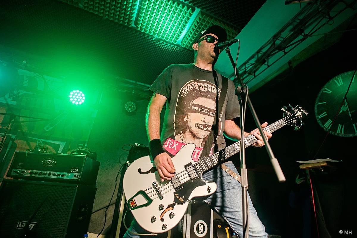 God Save the Punk! The Fialky a SPS dorazili na společném turné do Plzně