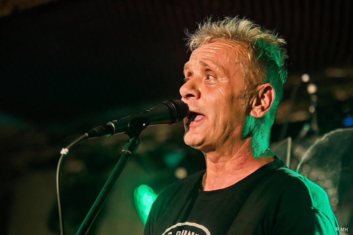 God Save the Punk! The Fialky a SPS dorazili na společném turné do Plzně