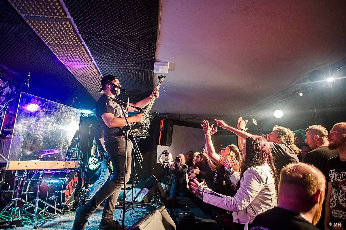 God Save the Punk! The Fialky a SPS dorazili na společném turné do Plzně