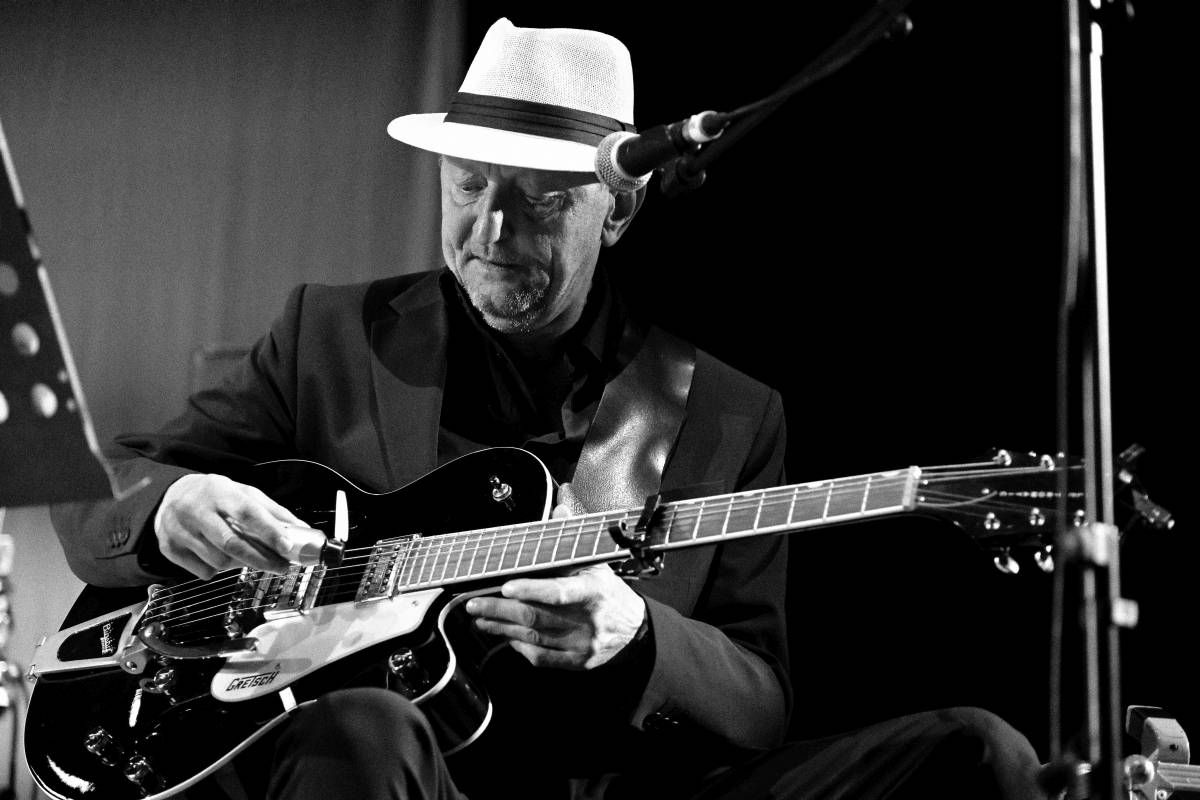 Němečtí experimentátoři Einstürzende Neubauten zahráli ve Foru Karlín v Praze