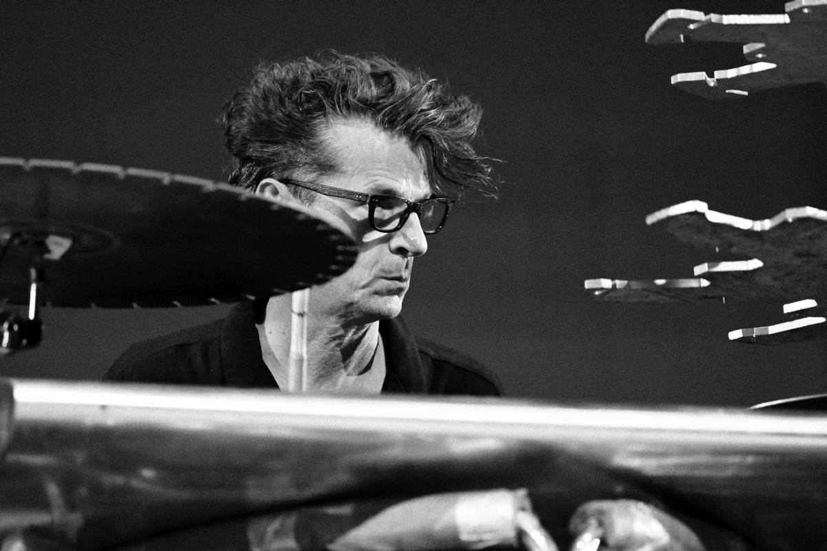 Němečtí experimentátoři Einstürzende Neubauten zahráli ve Foru Karlín v Praze