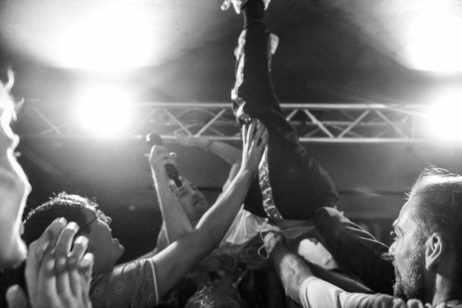 Blackout Problems v Praze aneb Punková exploze energie