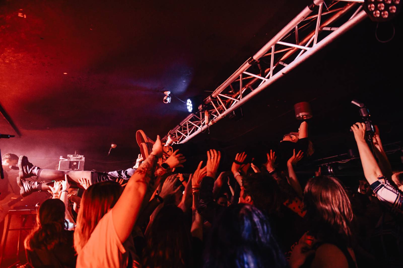 Blackout Problems v Praze aneb Punková exploze energie