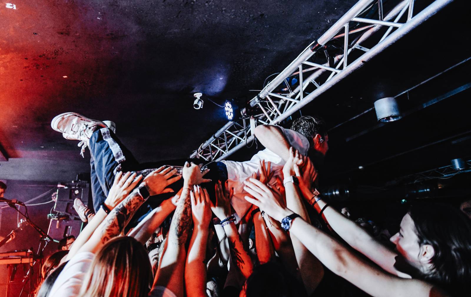 Blackout Problems v Praze aneb Punková exploze energie