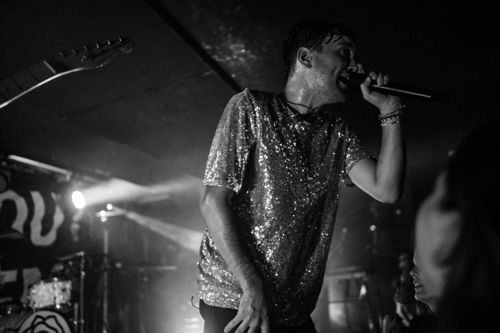 Blackout Problems v Praze aneb Punková exploze energie