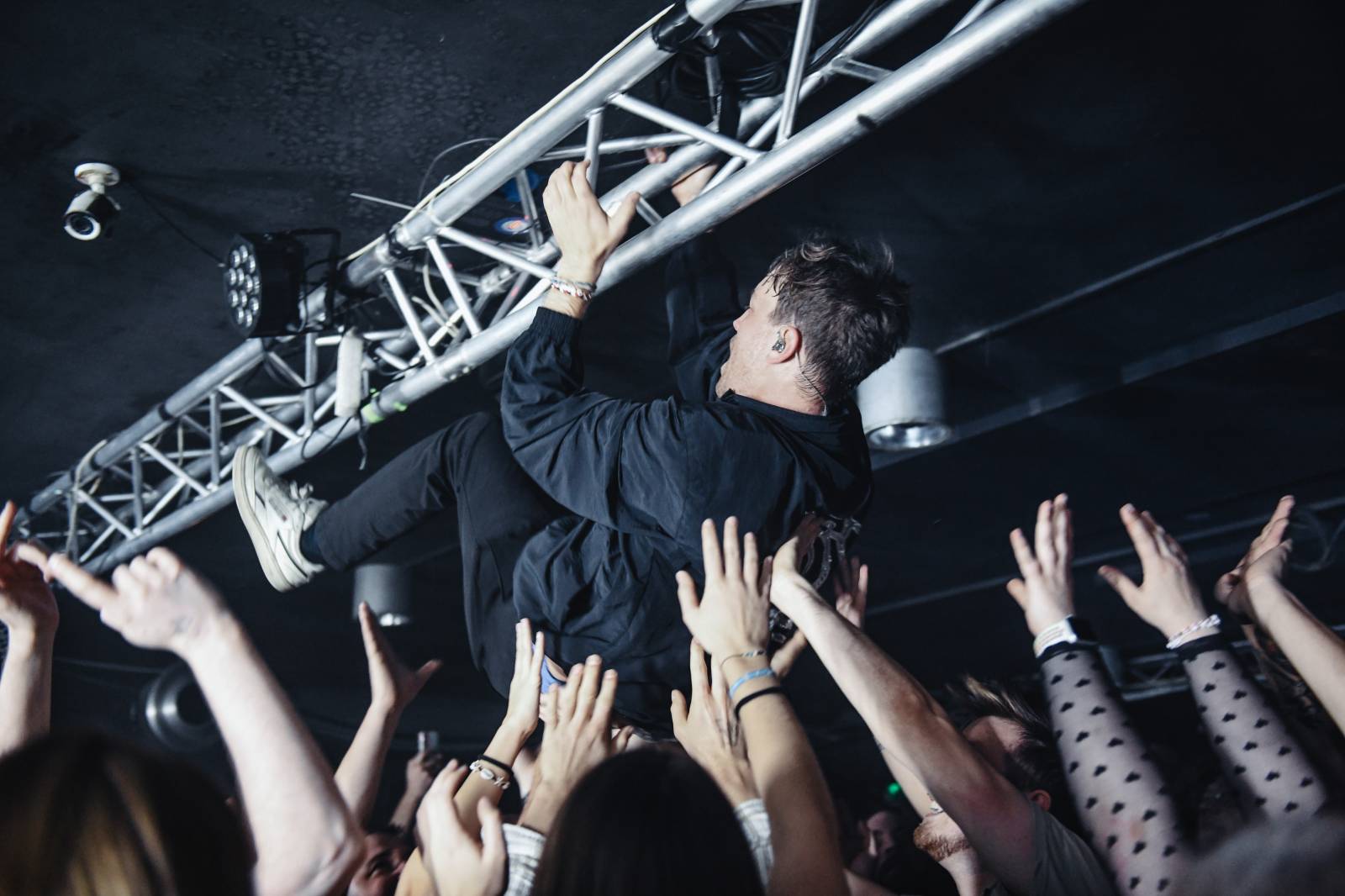 Blackout Problems v Praze aneb Punková exploze energie