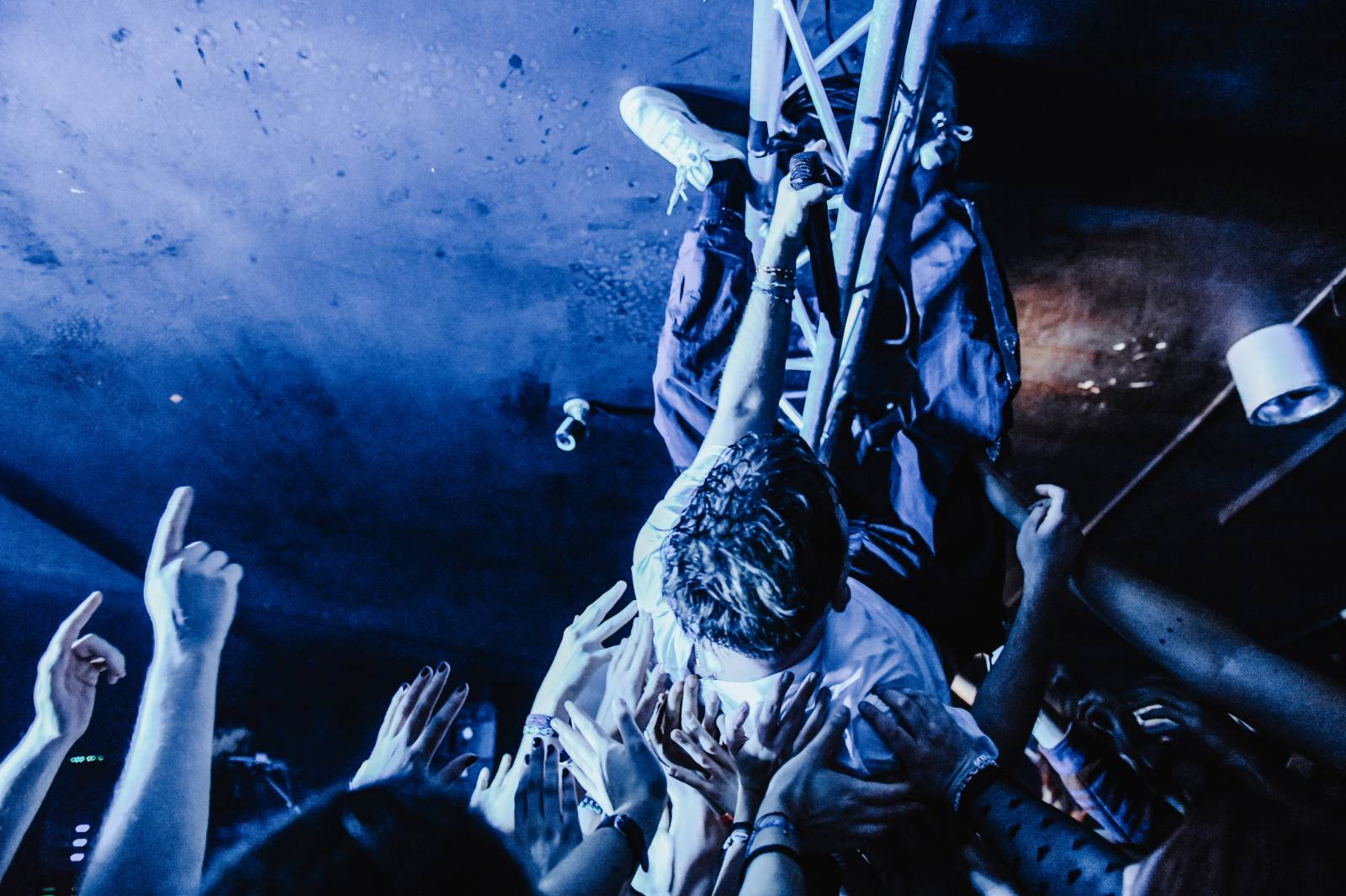 Blackout Problems v Praze aneb Punková exploze energie