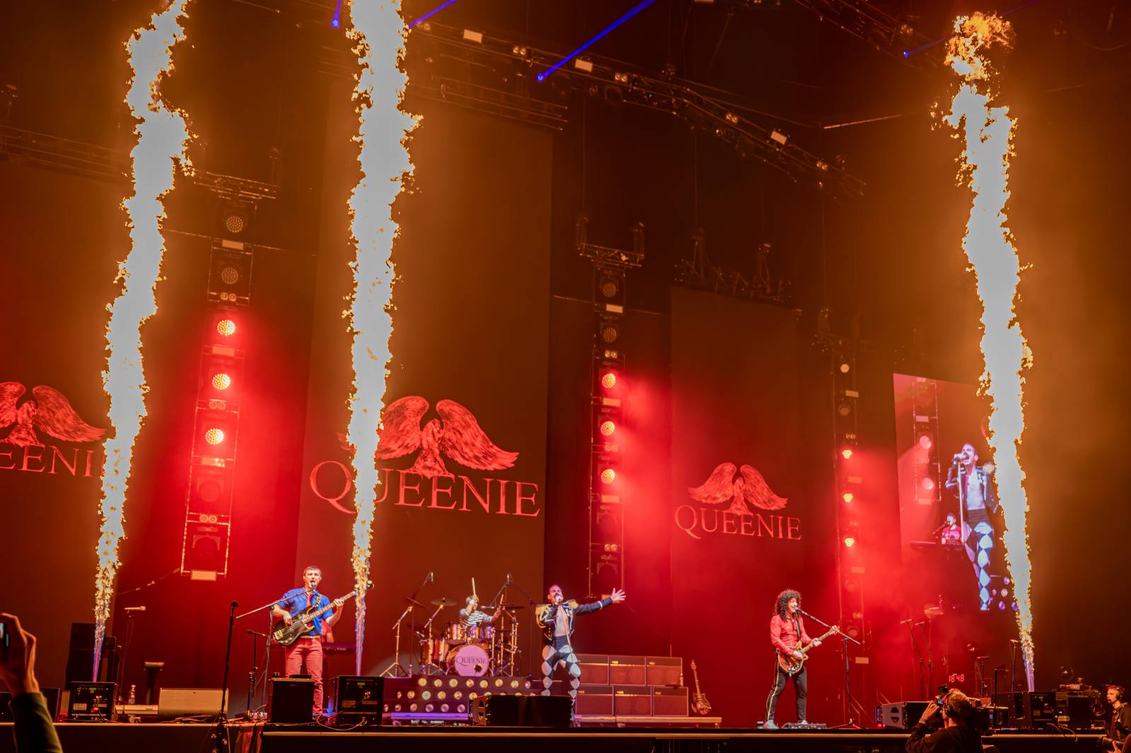 Rádio Impuls oslavilo 25 let, v O2 areně mu gratulovali Michal Hrůza, Lenka Filipová, Queenie i Divokej Bill