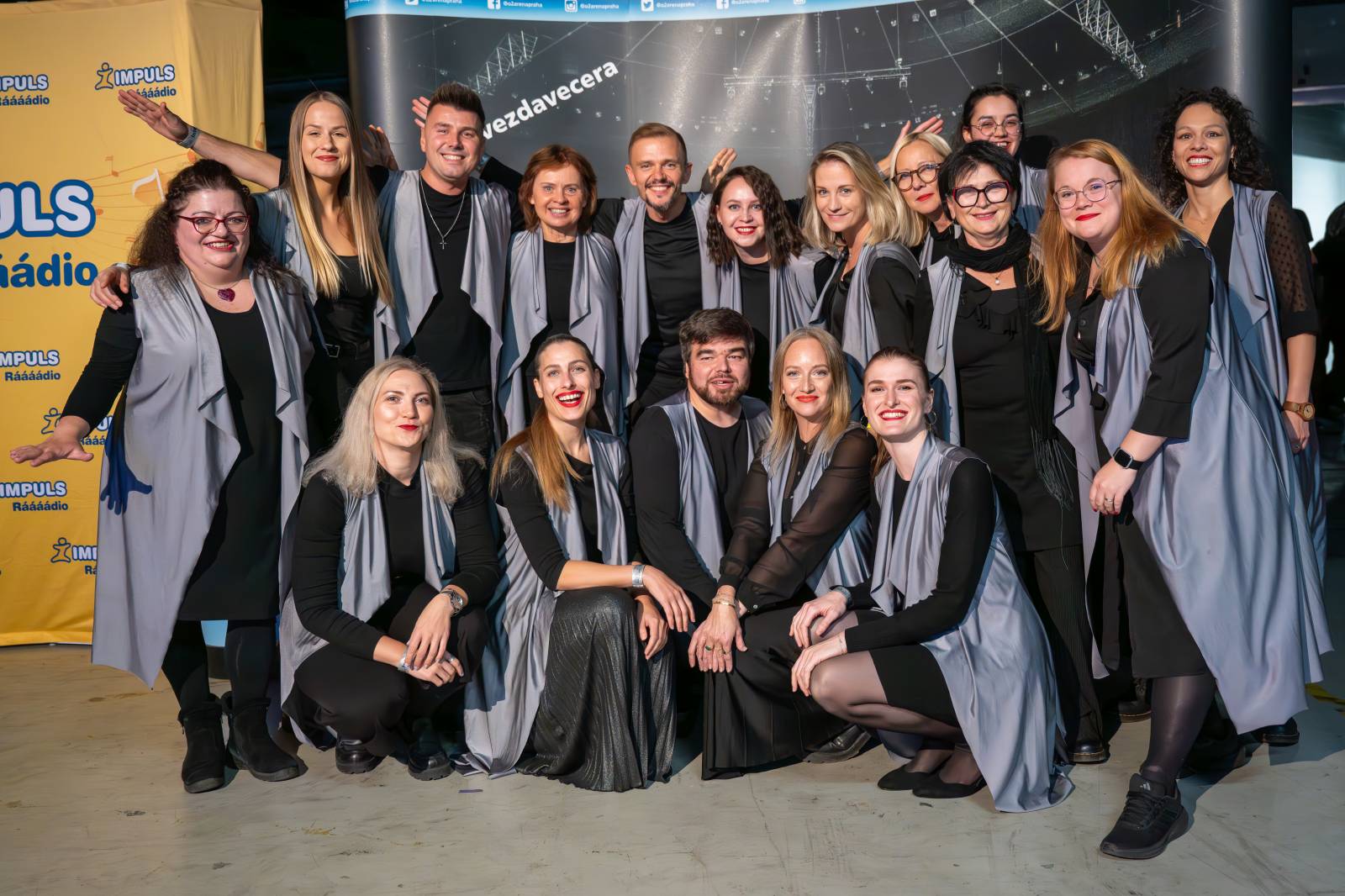 Rádio Impuls oslavilo 25 let, v O2 areně mu gratulovali Michal Hrůza, Lenka Filipová, Queenie i Divokej Bill