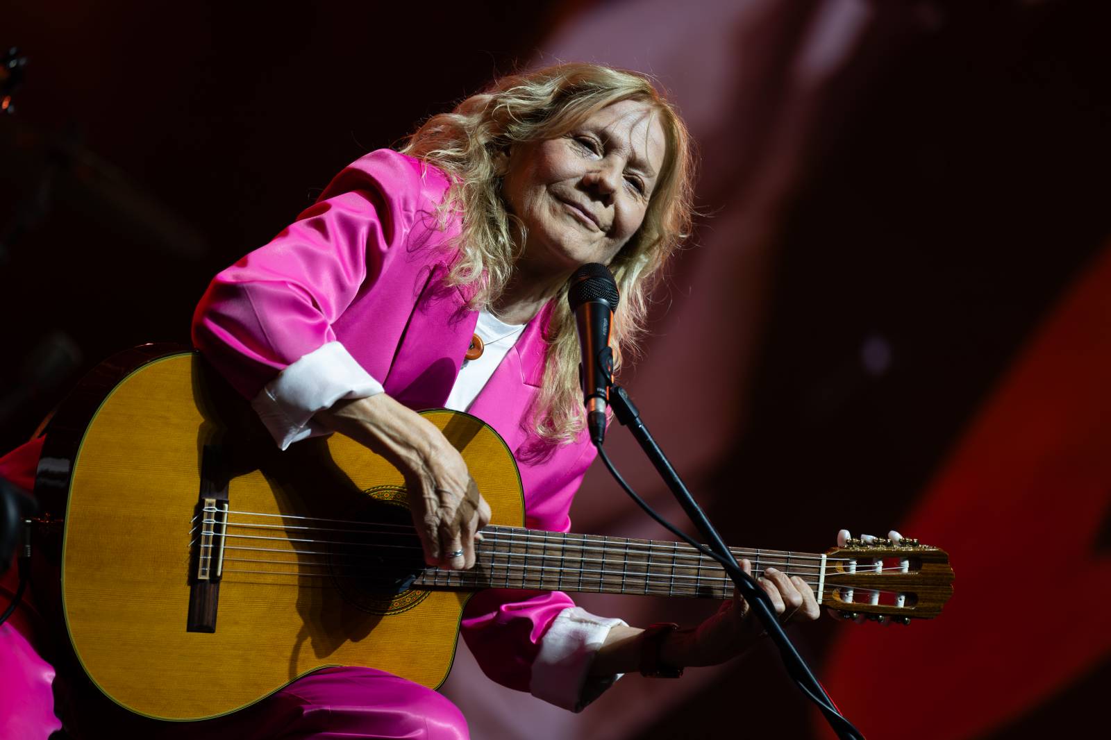 Rádio Impuls oslavilo 25 let, v O2 areně mu gratulovali Michal Hrůza, Lenka Filipová, Queenie i Divokej Bill