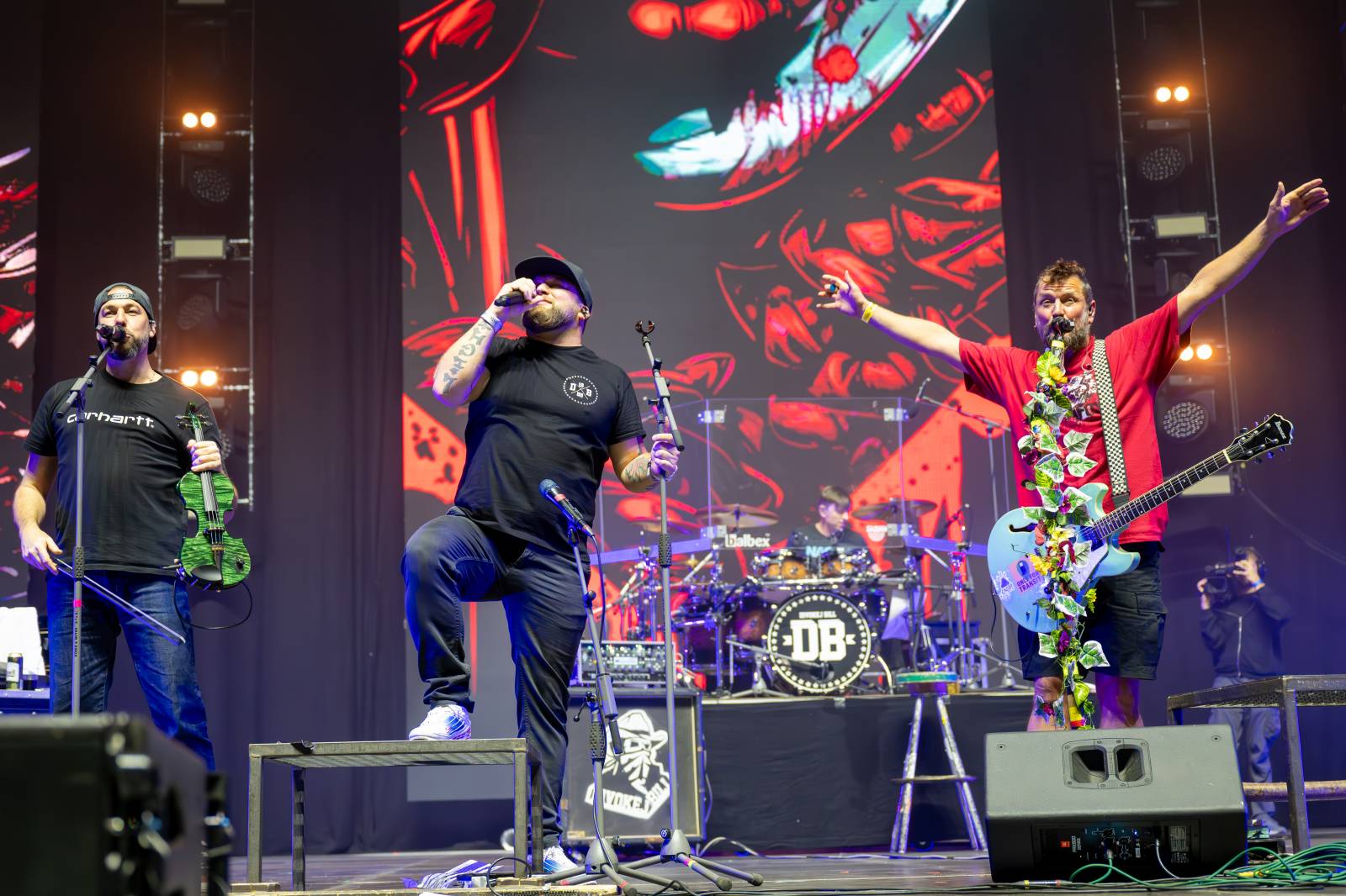 Rádio Impuls oslavilo 25 let, v O2 areně mu gratulovali Michal Hrůza, Lenka Filipová, Queenie i Divokej Bill