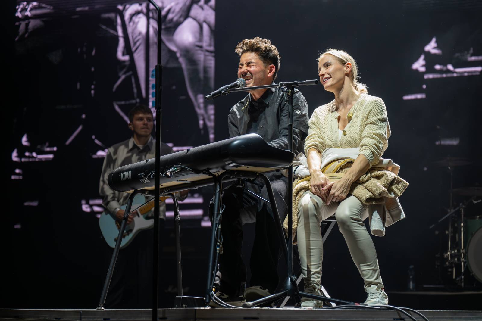 Rádio Impuls oslavilo 25 let, v O2 areně mu gratulovali Michal Hrůza, Lenka Filipová, Queenie i Divokej Bill