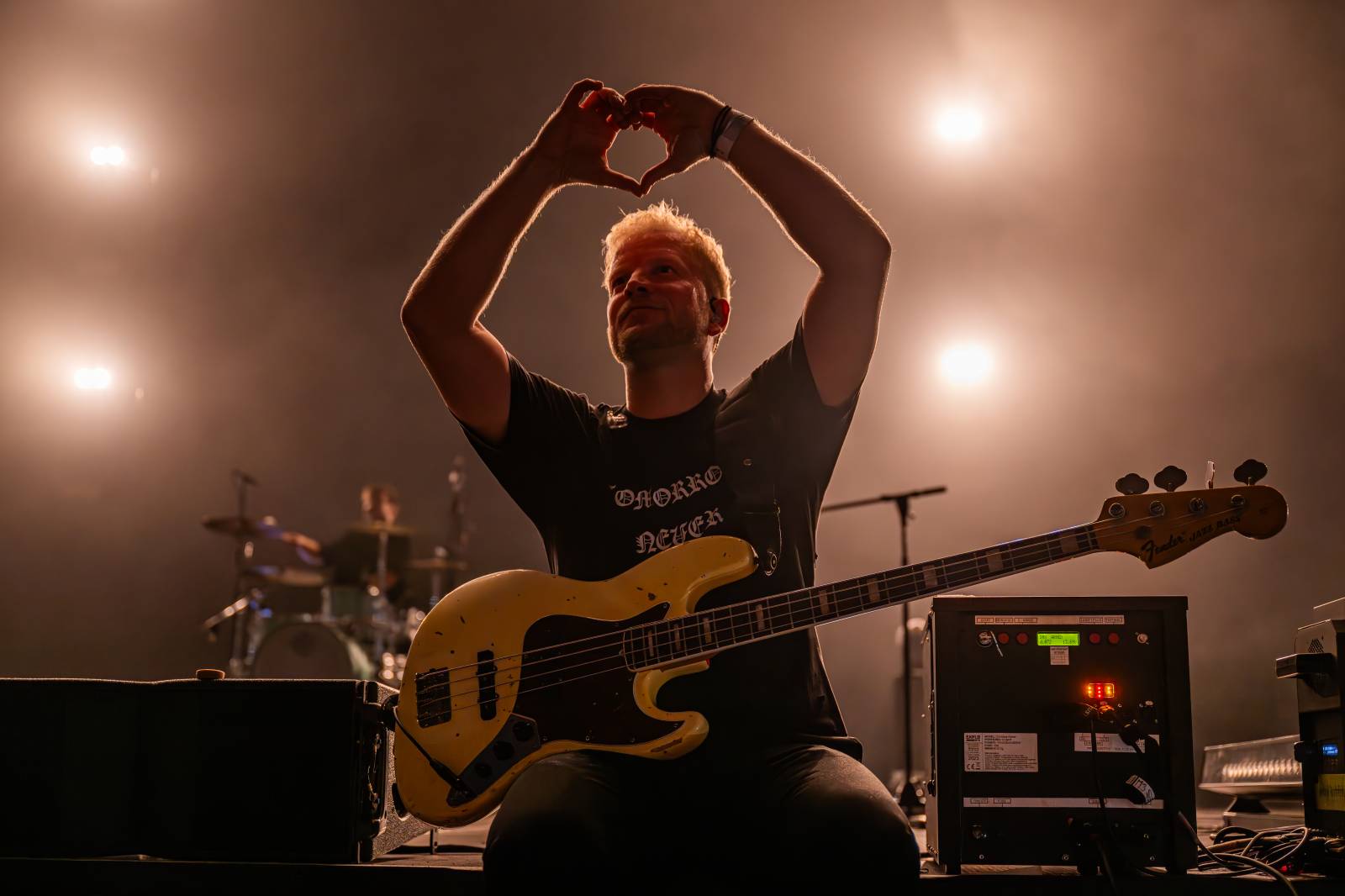 Rádio Impuls oslavilo 25 let, v O2 areně mu gratulovali Michal Hrůza, Lenka Filipová, Queenie i Divokej Bill