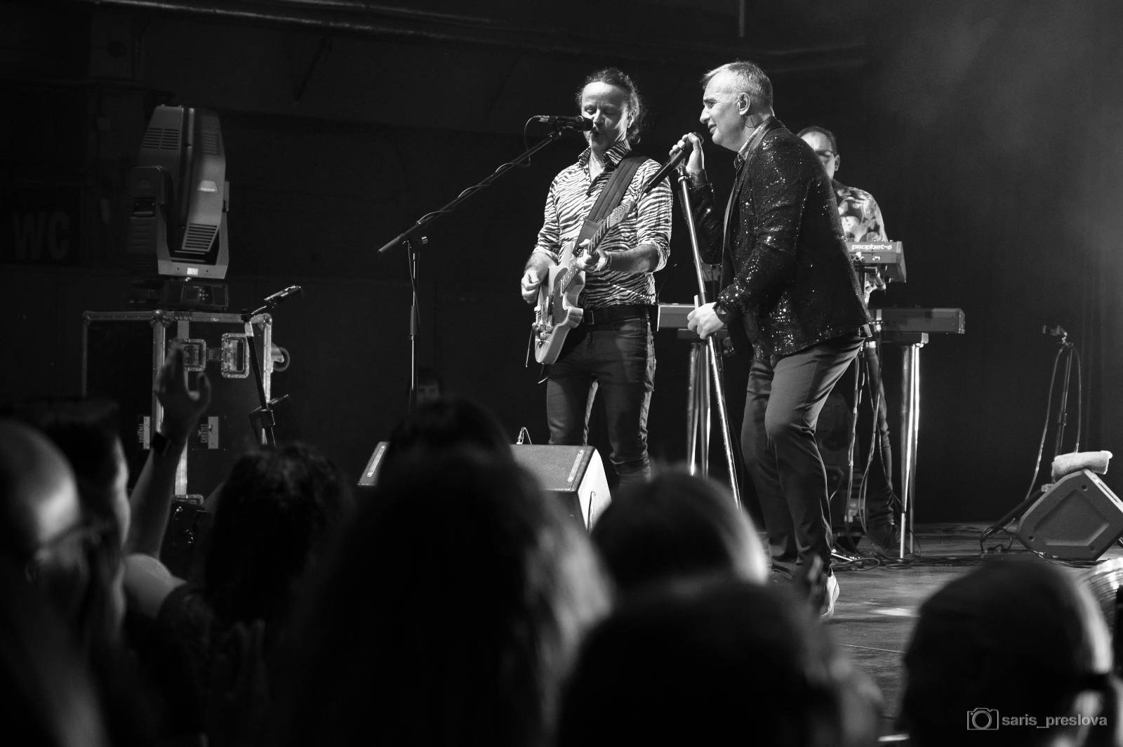 Mig 21 odjížděli z Plzně se záplavou kalhotek, Jiří Macháček políbil fanynku