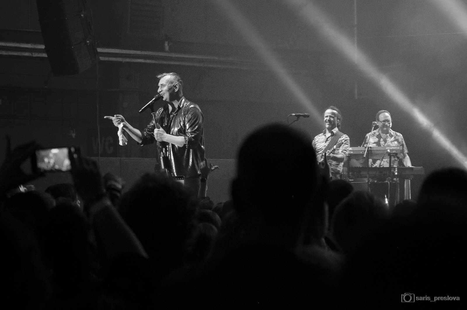 Mig 21 odjížděli z Plzně se záplavou kalhotek, Jiří Macháček políbil fanynku