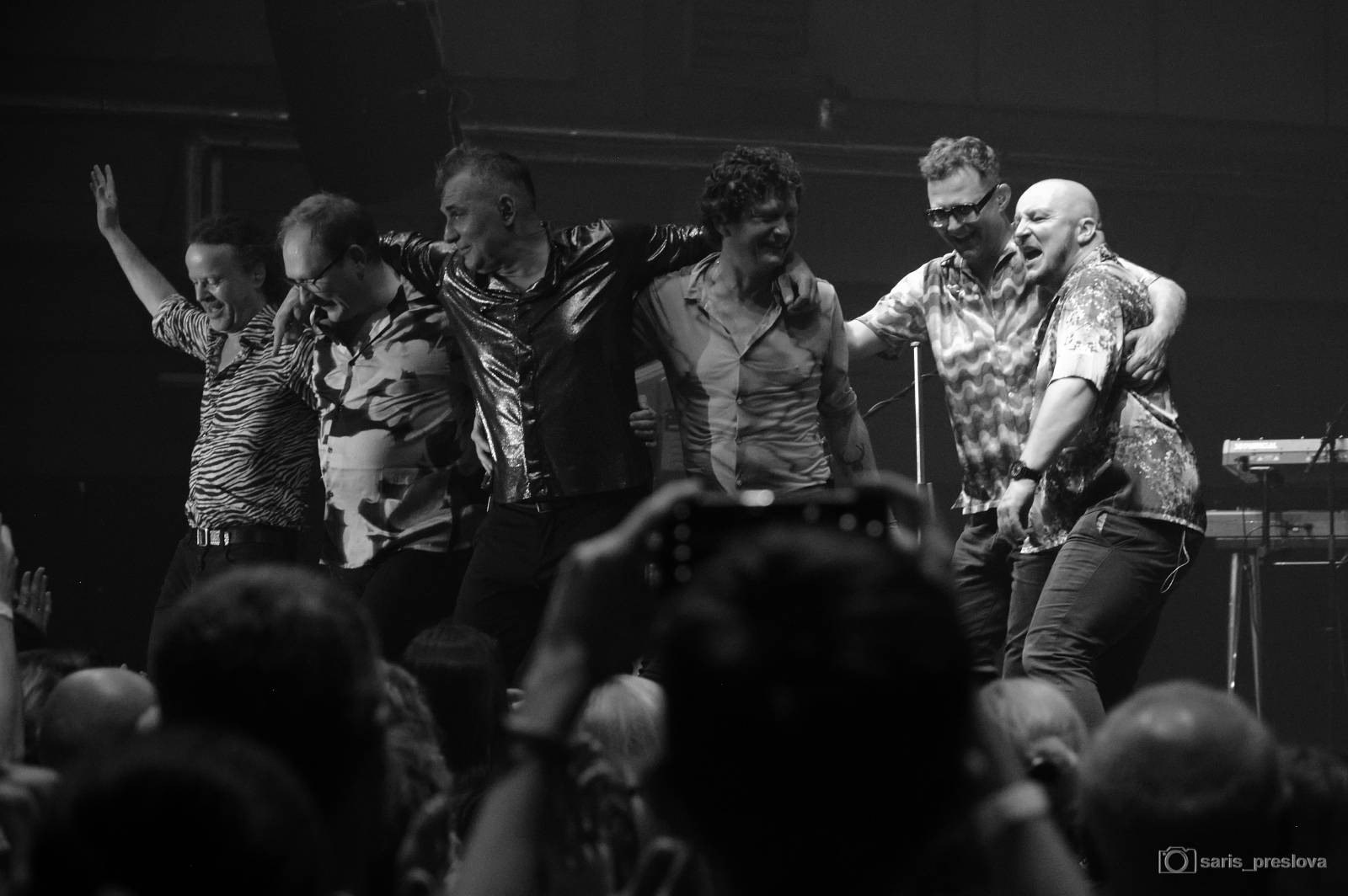 Mig 21 odjížděli z Plzně se záplavou kalhotek, Jiří Macháček políbil fanynku