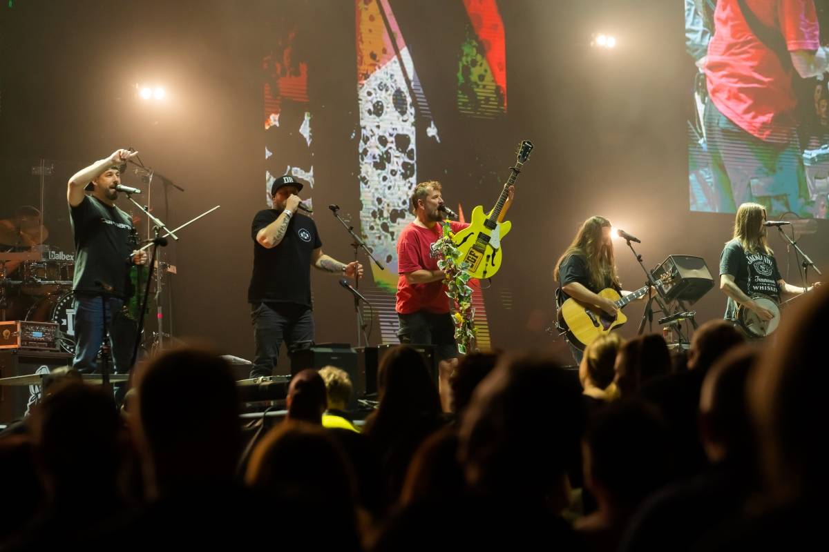 No Name, Divokej Bill, Lenny i Mirai slavili v O2 areně narozeniny rádia Impuls