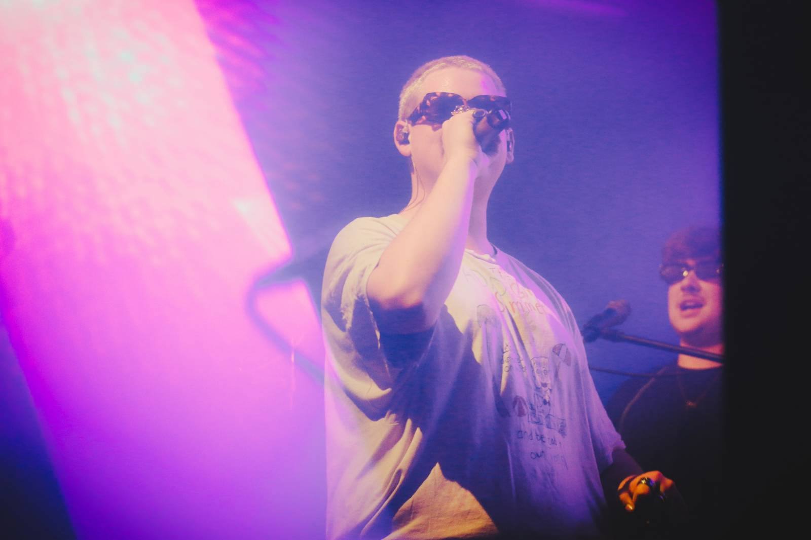 Leoniden rozpálili MeetFactory svými Sophisticated sad songs