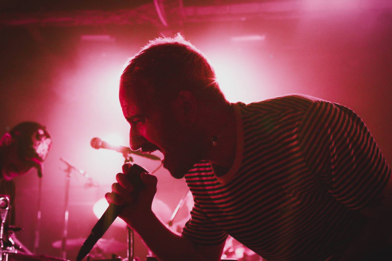 Leoniden rozpálili MeetFactory svými Sophisticated sad songs