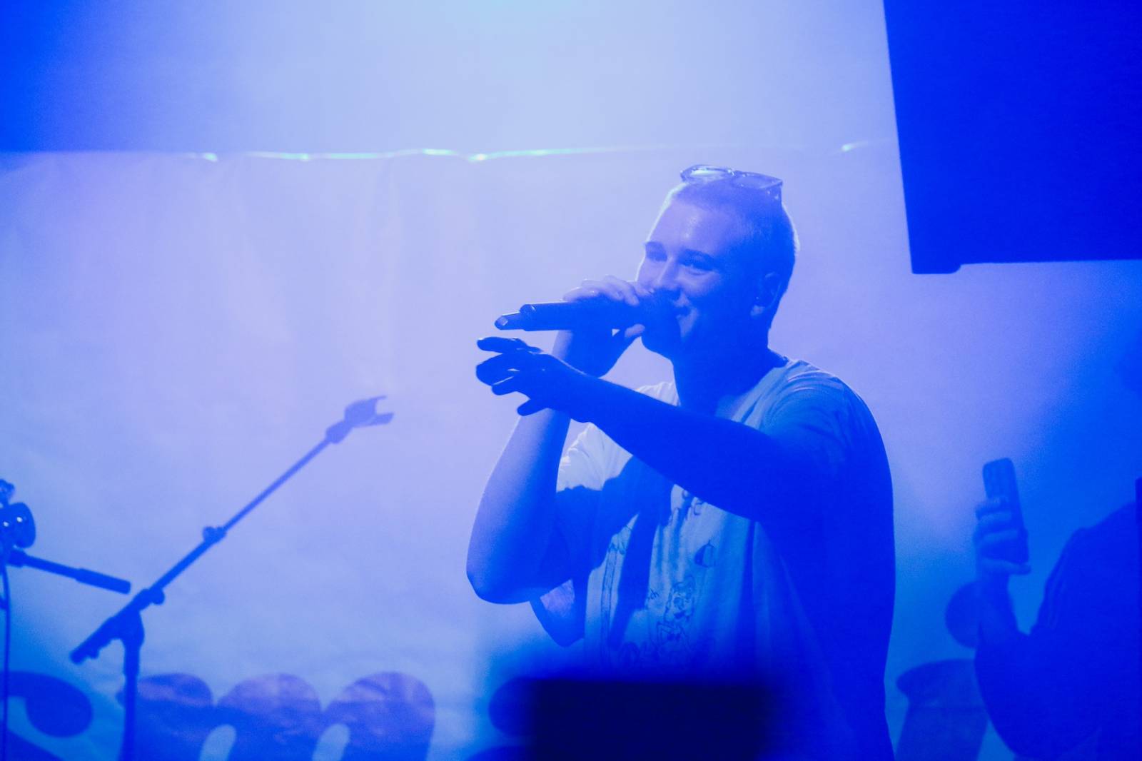 Leoniden rozpálili MeetFactory svými Sophisticated sad songs