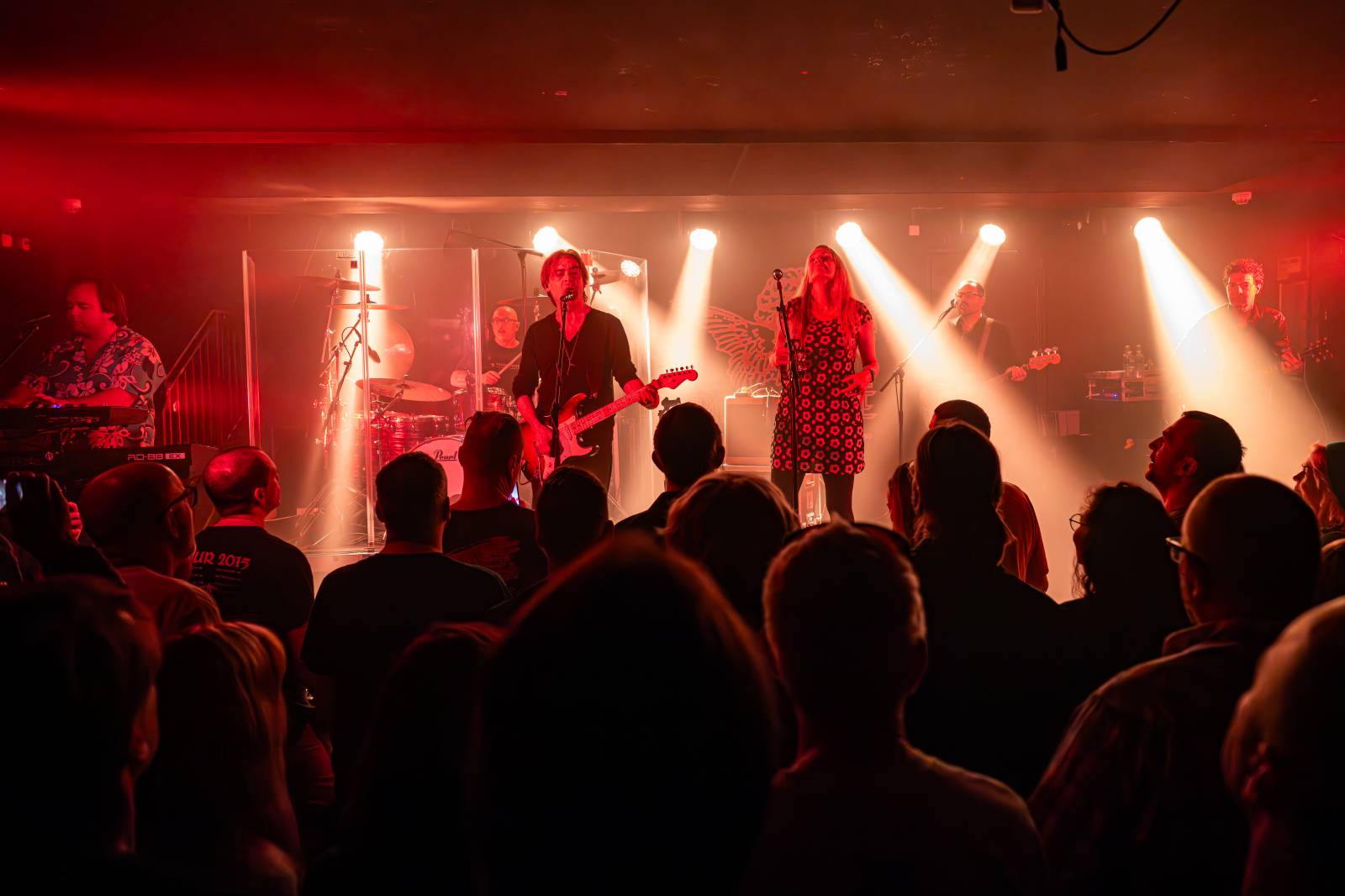 Rock Café zpívalo Mmm Mmm Mmm Mmm. S Crash Test Dummies publikum zavzpomínalo na devadesátky